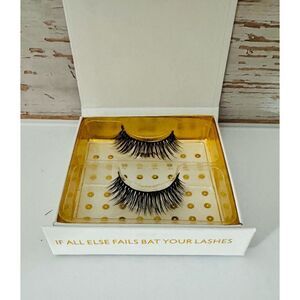 Battington Monroe Lashes 3D‎ Silk - New in Box